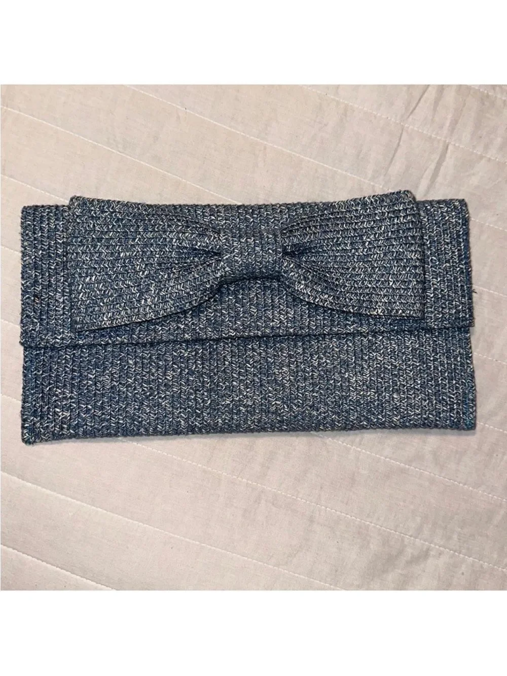 kelly & katie Blue White Heathered Paper Straw Large Bow Envelope Clutch